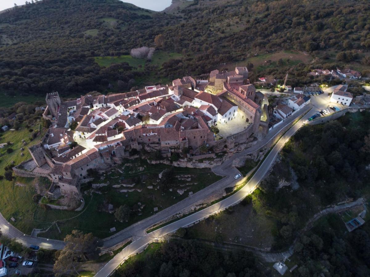 Casas Rurales Tugasa Castillo De Castellar Castellar de la Frontera Exterior foto